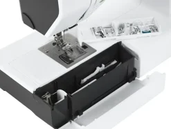 Bernina Bernette B77