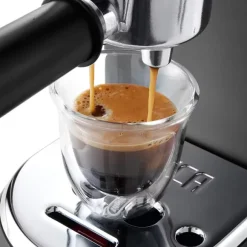 Ekspres do kawy DeLonghi Dedica Style EC 685.BK