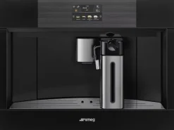 Ekspres do kawy SMEG CMS4104B3