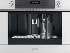 Ekspres do kawy Smeg CMS4101B